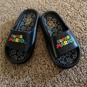 Nintendo Super Mario Black Kids Slide Sandals